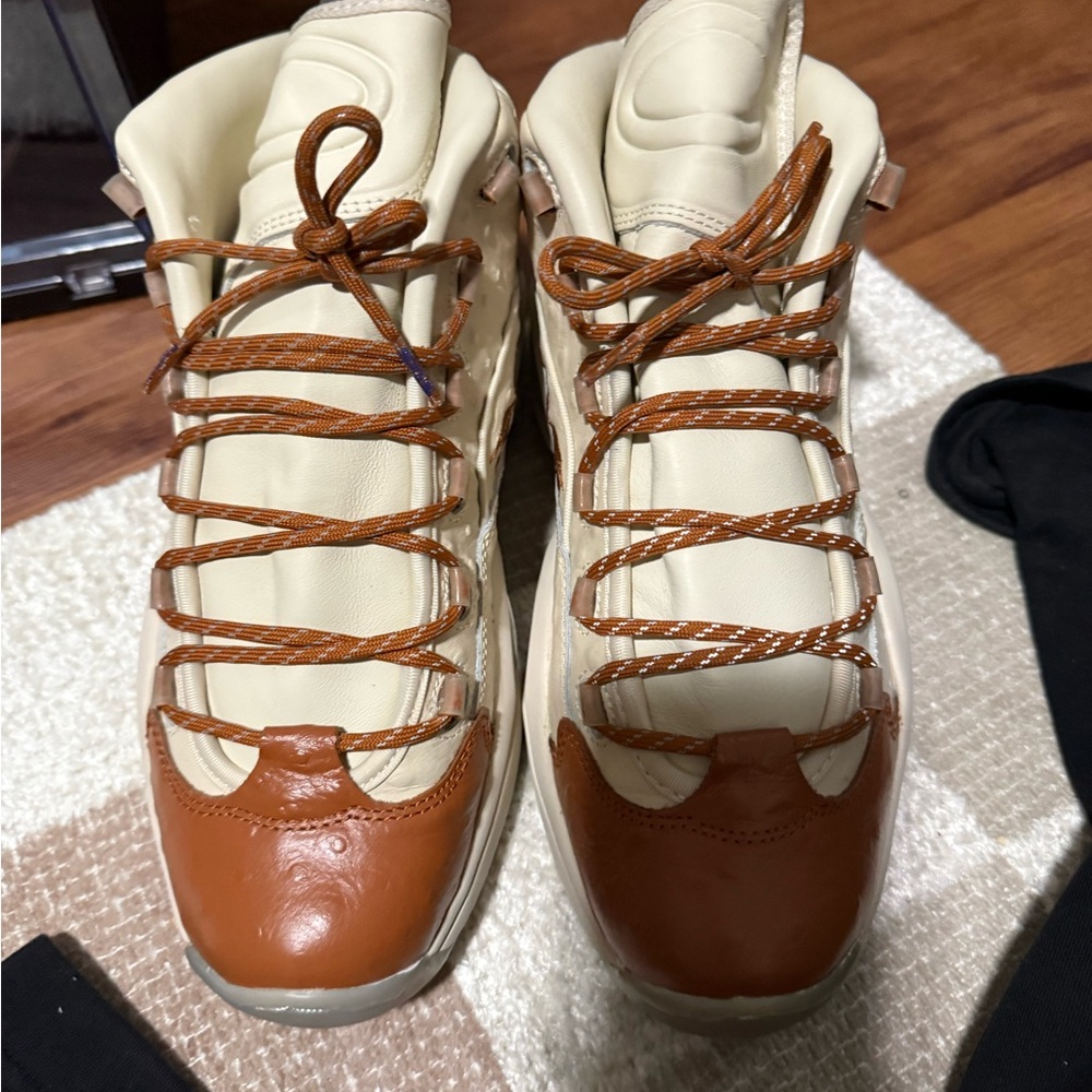 More fat Reeboks
